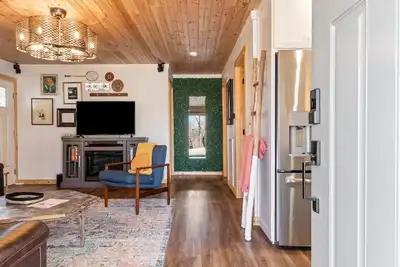 Image de 2-Br, lake view, screened porch, 15min Hurricane, 10min Smithville, dogs ok