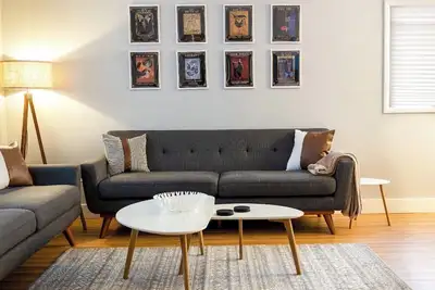 Image de Cozy 4bd 3ba| Master Bedroom| Free Wifi