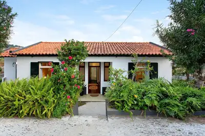 Maison de vacances \"Casal Do Farrobo\" avec vue sur la mer, terrasse privée et Wi-Fi