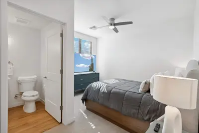 2 bedroom - Queens | Culdesac Tempe