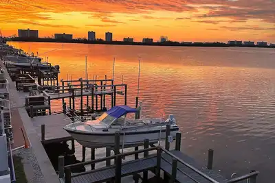 Image de Beautiful Beach Home on Nettles Island with Private Beach Access
