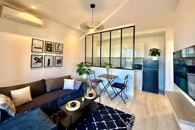 Image de C1 Jade new cozy 1bd with garden