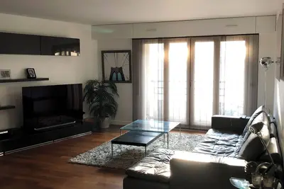 Image de Olympics Special: Charming 3 Bedroom Apartment with terrace for Rent Montmartre