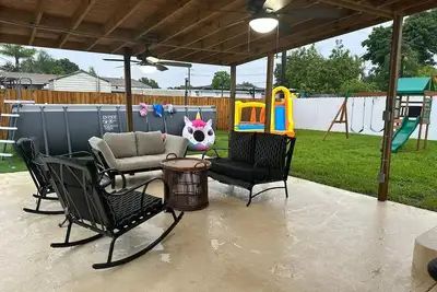 Image de Hollywood Family Home 4/2 with pool near Hard Rock Stadium & Guitar Hotel