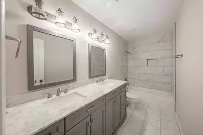 Image de 4-Bedroom House in Woodlands - long term stay Only
