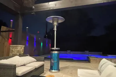 Image de Tuscany Villa  near Downtown, Hobby Airport, Medical Center