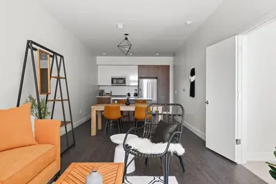 Image de Art Inspired Stay in Lohi w Garage