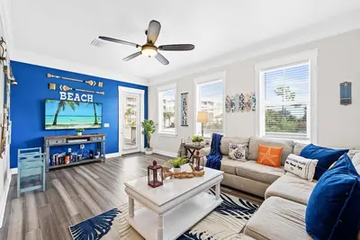 Image de Beach House, Arcades, Game Room