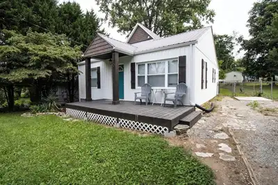 Image de Brilliance of Bradshaw! 10 min from Downtown Knoxville!