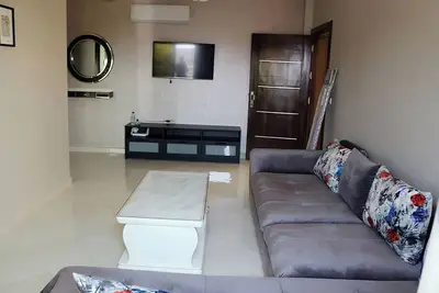 Image de Stylish urban apartment in prime location with modern amenities
