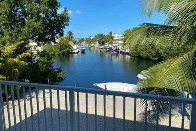 Updated Canal Front Home in Indian Waterways