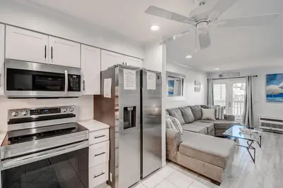 Image de Newly Listed Inlet Facing 1st Floor 2b2b Condo- 2Min Walk to the Beach- Sleeps 6