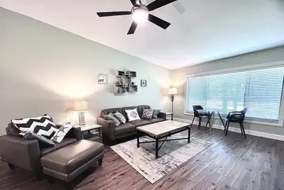 Image de Beautiful Condo on Tarpon Woods Golf Course