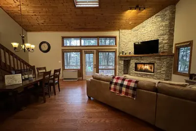 Image de You want an adventure? Come stay near Loon Mt. , great hiking, biking & skiing.