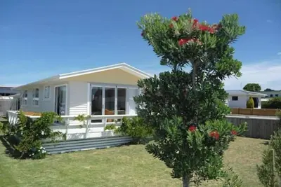 Image de Central beach location \n5minutes walk to beach, 10 mins walk to town