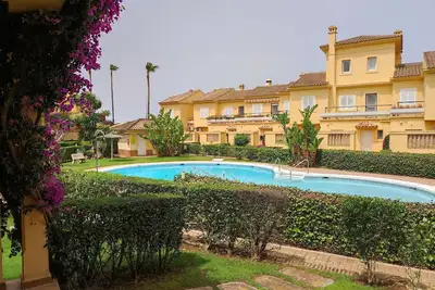 Image de Ideal vacation home in Novo Sancti Petri (golf and beach)