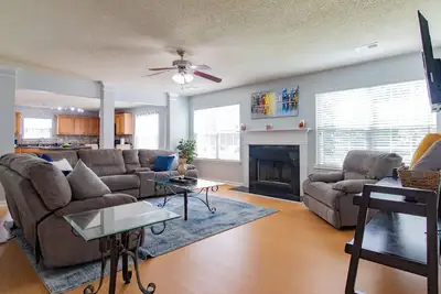 Image de Family & Corporate Friendly Home in Metro Atlanta