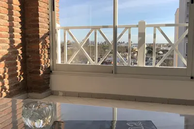 Image de Amplio Departamento en Buenos Aires - Equipado - Zona Gastronómica - Vista