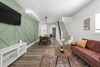 Image de Indy Escape | Board Games & Chill Space | Sleeps 6
