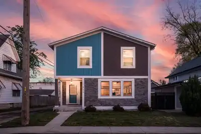 Image de Blue Jewel | Vibrant, Pet Friendly, Grill