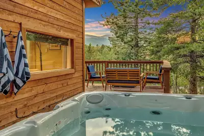 Image de Best Hot Tub View in Bailey - Family & Pet Friendly Bbq \/ Hot Tub \/ Near Denver