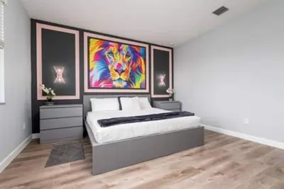 Image de Lion Lionel Prestige Luxury Townhome 2 Masters