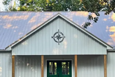 Image de Family Friendly Serene Lakefront Retreat w\/Private Boat Dock