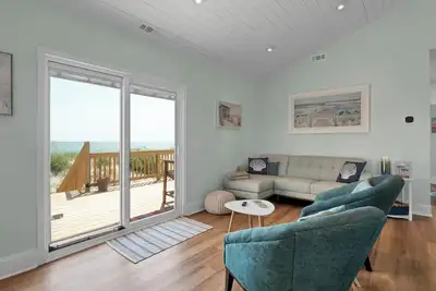 Image de West End Gulls ~ by PoshStMgmt ~ Luxury Rentals ~ Beach Access~Astonishing Views