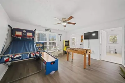 Image de Casa Verde: Games + Peace + Joy + Fire Pit\n