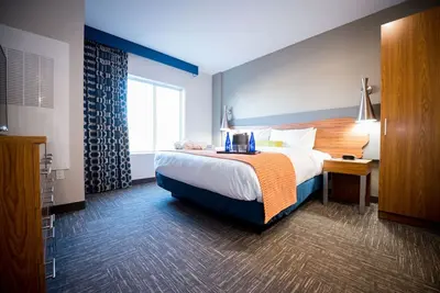 Image de Two Bedroom Suite with 2 Queens & 1 King Balcony at The Kartrite Resort!