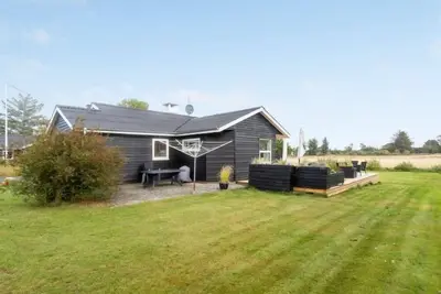 Image de \"Ika\" - 600m from the sea by Interhome