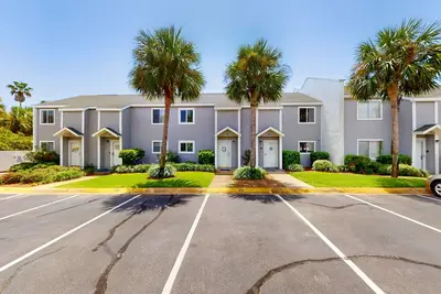 Image de Southbay by the Gulf  #69 | Condo in Destin with water views & resort amenities