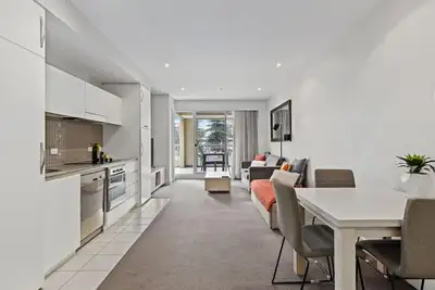 Image de Belle Escapes - Glenelg Shores Apartment