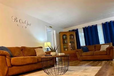 Image de Luxury Home near Notre Dame w/Arcade Room!