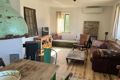 Image de Rustic and close to the beach. In the national park, great surf, bike and hike
