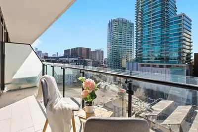 Image de A 2br Apt Near Shrine of Remembrance, Free Parking