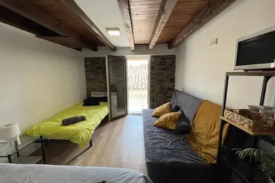 Image de Habitaciones Para 9 Personas en Centro de Biescas