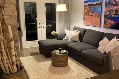 Image de Cozy Seasonal Ski Rental minutes to Blue Mountain, awesome heated outdoor pool