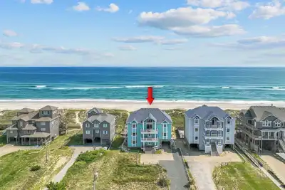 Image de Summer Savings - Premier Oceanfront Home w/ Pool, Hot Tub, Elevator, Game Room