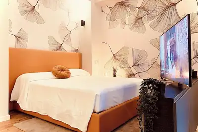 1 Bedroom Apartment in como