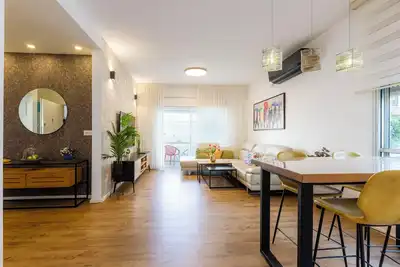 Image de Luxury 2 bedrooms +Balcony. designed and spacious By DizIngof Ben Gurion