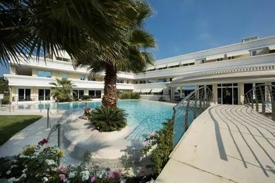 Image de 23 Relais du Lac Elite