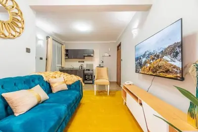 Image de Escape to Tranquility: Modern Serviced Apartment