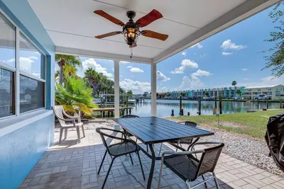 Image de Intracoastal Waterway Condo in Indian Rocks Beach!