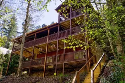 Image de Toccoa Riverfront, Swim, Game Room, Hot Tub