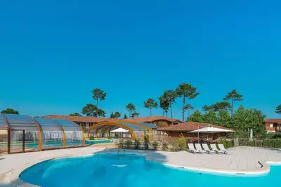 Image de Bel appartement pour 4 personnes avec piscine, Wifi, Tv, terrasse, animaux admis et parking