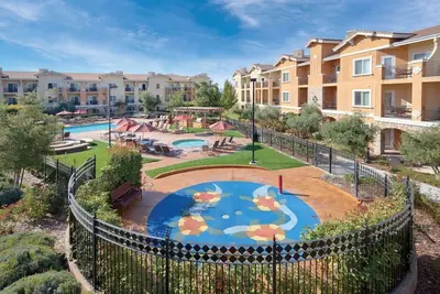 Image de Beautiful Hotel in Vino Bello Resort - 2bd