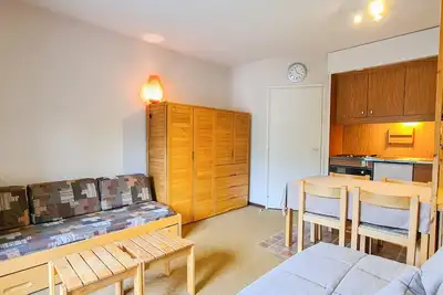 Image de Studio agréable avec balcon sud, casier à ski et proche des pistes