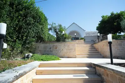 Image de Villa with spectacular views of the Itria Valley, 2 km. from the town center