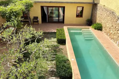Image de Charming townhouse with private pool close to Barcelona